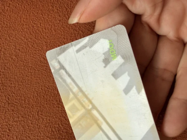 UV Reactive Polycarbonate Card Base with Anti-Counterfeit Substrate