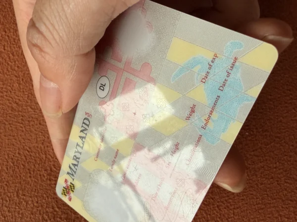 UV Reactive Polycarbonate Card Base with Anti-Counterfeit Substrate