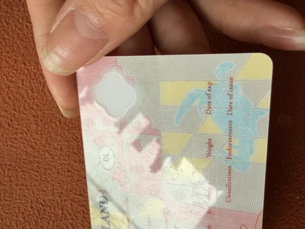 UV Reactive Polycarbonate Card Base with Anti-Counterfeit Substrate